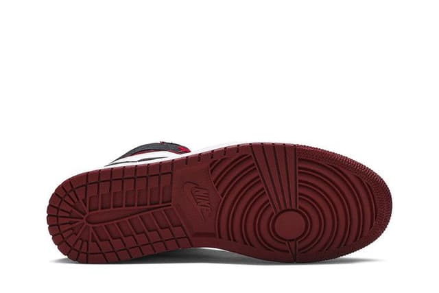 Jordan 1 Retro High Bloodline 4