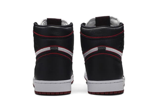 Jordan 1 Retro High Bloodline 6
