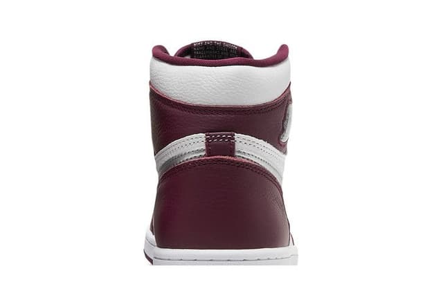 Jordan 1 Retro High OG Bordeaux 7