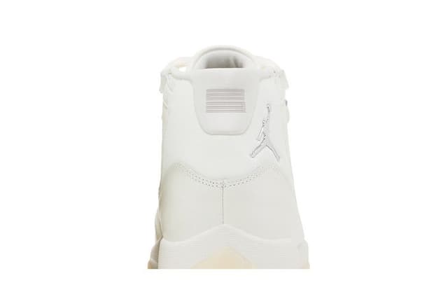 Jordan 11 Retro Grand Finale (Women's) 11