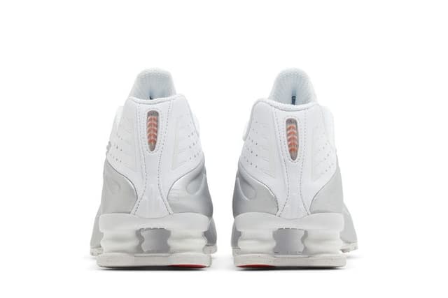 Nike Shox R4 White Metallic Silver (Women's) 6