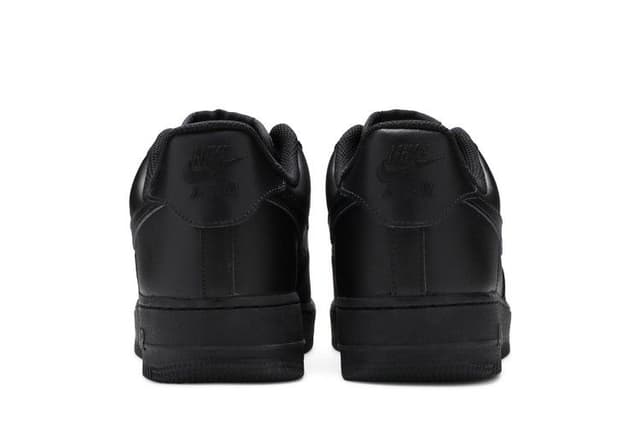Nike Air Force 1 Low '07 'Black' (2017) 6