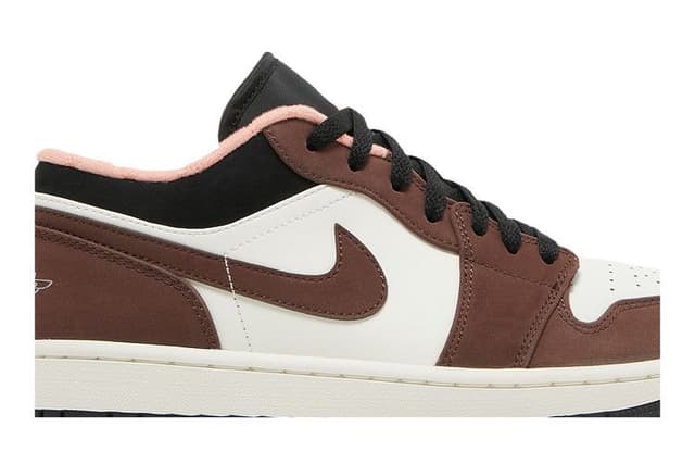 Jordan 1 Low Mocha 3