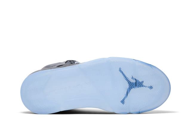 Jordan 5 Retro Wolf Grey (2026) 6