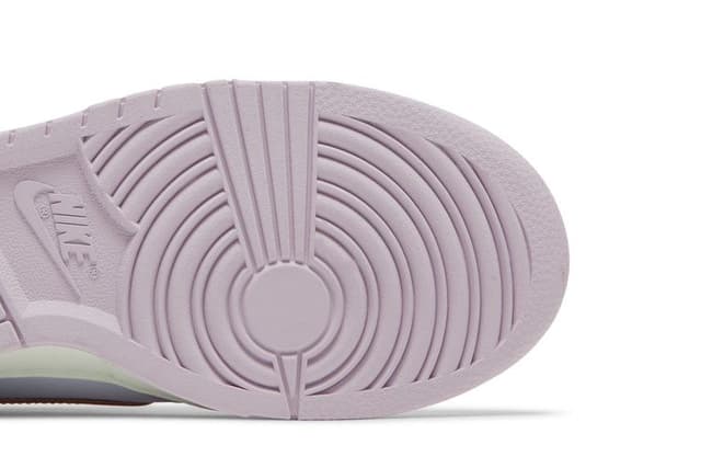 Nike Dunk Low Easter (Women's) 5