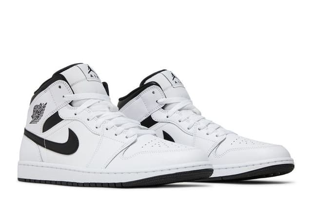 Jordan 1 Mid Reverse Panda 9