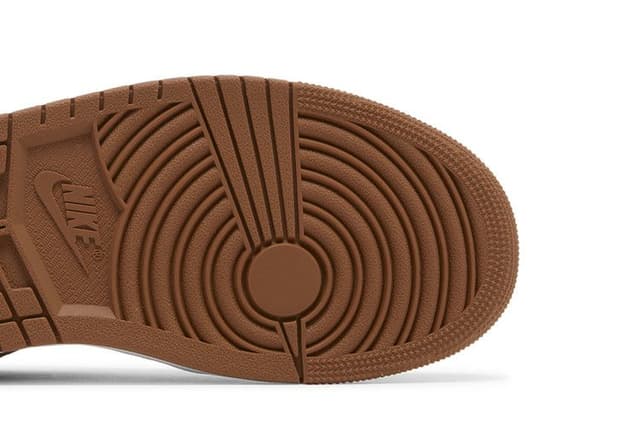Jordan 1 Low SE Legend Coffee (Women's) 5