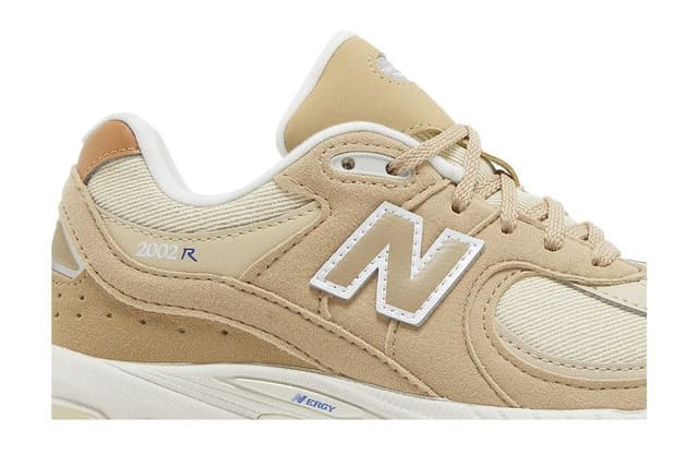 New Balance 2002R Incense Sandstone (GS) 2