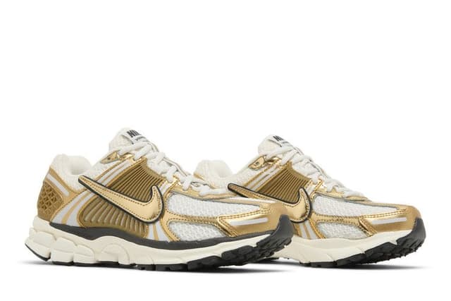 Nike Zoom Vomero 5 Metallic Gold (Women's) 8