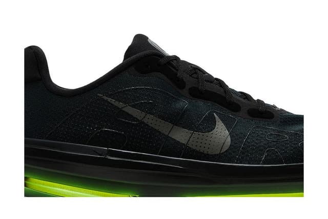 Nike Vomero Premium Black Volt 3