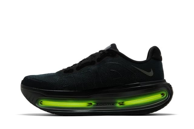 Nike Vomero Premium Black Volt 4