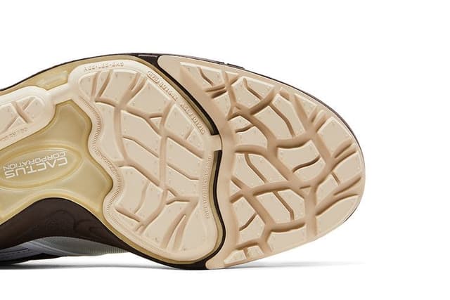 Nike Zoom Field Jaxx Travis Scott Light Chocolate 26