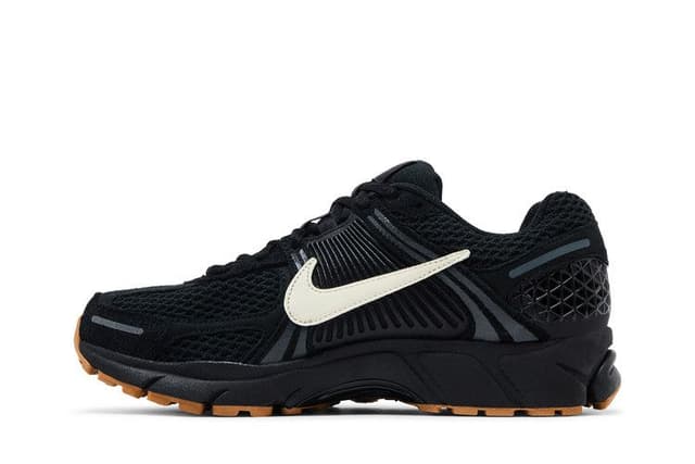 Nike Zoom Vomero 5 Black Gum 4