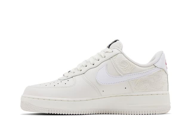 Nike Air Force 1 Low Pegasus Pack Phantom 4