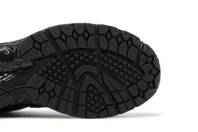 New Balance 2002R The Basement Stone Grey 5