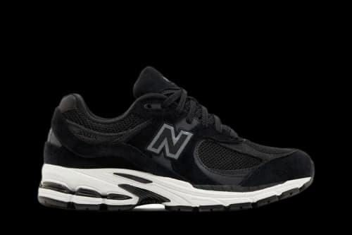 New Balance 2002R Black Gunmetal 1