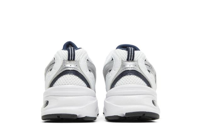 New Balance 530 White Silver Navy 6