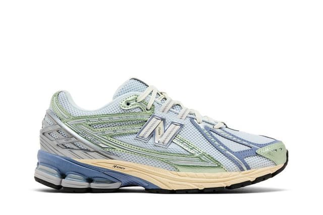 New Balance 1906R Ice Blue Melon Water 2
