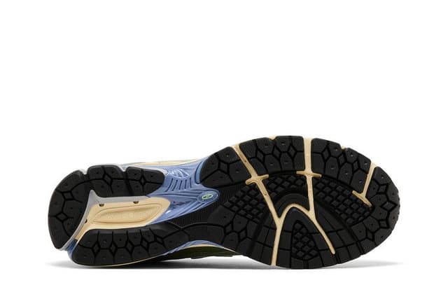 New Balance 1906R Ice Blue Melon Water 5