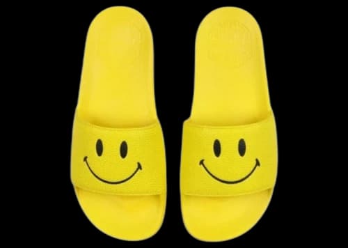 Chinatown Market Smiley Slide Yellow Black