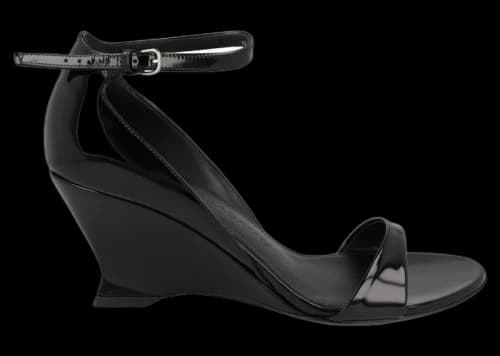Ferragamo Vidette Patent Leather Wedge Sandals Black (Women's)