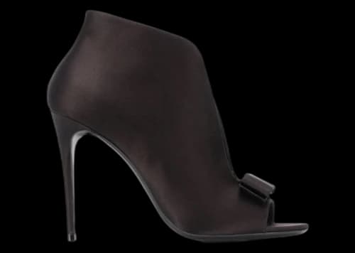 Ferragamo Vara Bow 110mm Pumps Black (Women's)