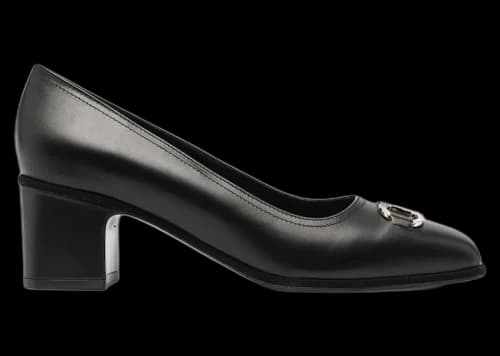 Ferragamo Gancini Buckle Pumps Black (Women's)