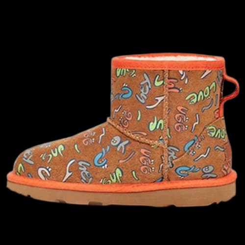 UGG Classic Mini Graffiti Fleece Lined Big Boys Brown