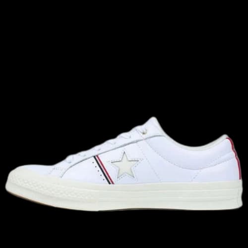Converse One Star Piping Low Top In White/Enamel Red/Egret