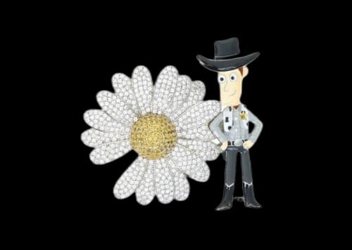 CASETiFY x PEACEMINUSONE x Toy Story The First Fan Daisy Jewel Pin (Casetify Online Exclusive) Silver/Gold