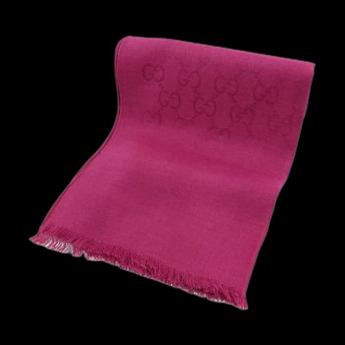 Gucci GG Supreme Scarf Fuchsia