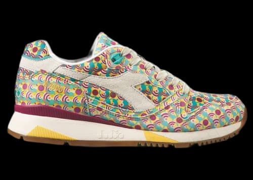 Diadora V7000 Futurism