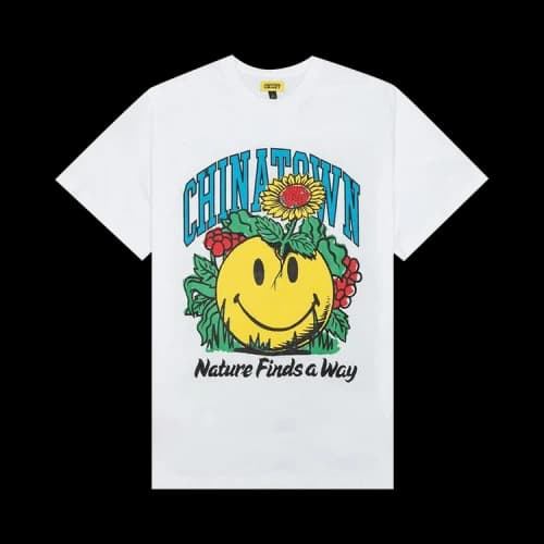 Chinatown Market Smiley Planter T-Shirt 'White'