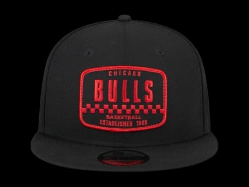 NBA Chicago Bulls New Era Rally Drive Finish Line Patch 9Fifty Snapback Hat Black