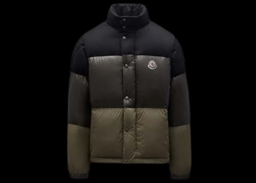 Moncler Aveillan Short Down Jacket Black