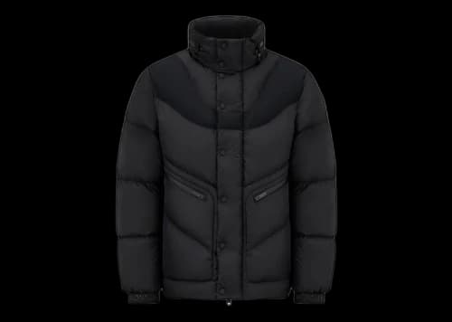 Moncler Iwaki Short Down Jacket Black