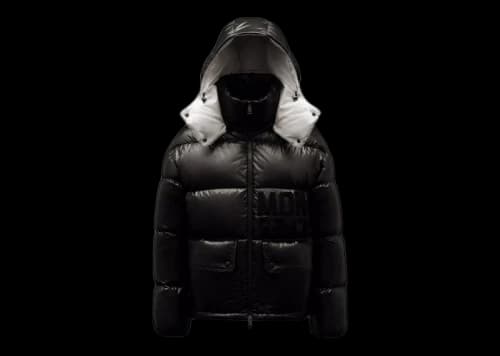 Moncler Women's Abbaye Short Down Jacket Black