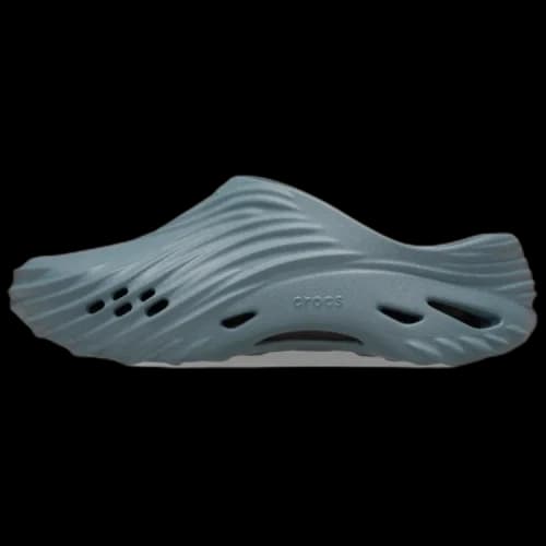 Crocs Echo Wave Clog Pond