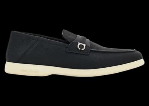 Ferragamo Gancini-Plaque Leather Loafers Black