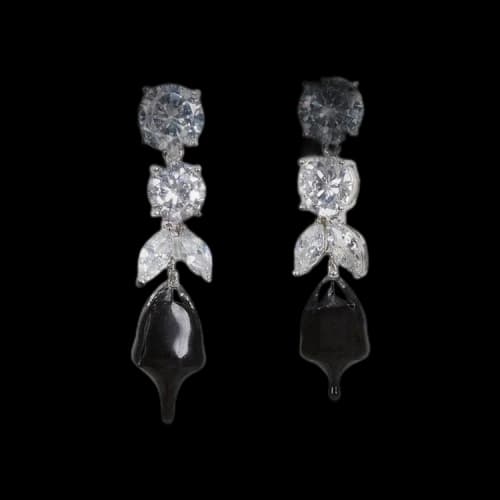 Ottolinger Diamond Tear Dip Earrings 'Black'