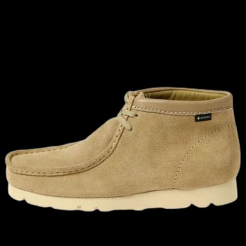 Clarks Wallabee Boots GTX Suede 'Maple'