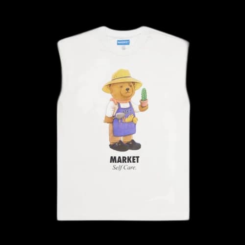 Market Botanical Bear T-Shirt 'Chalk'
