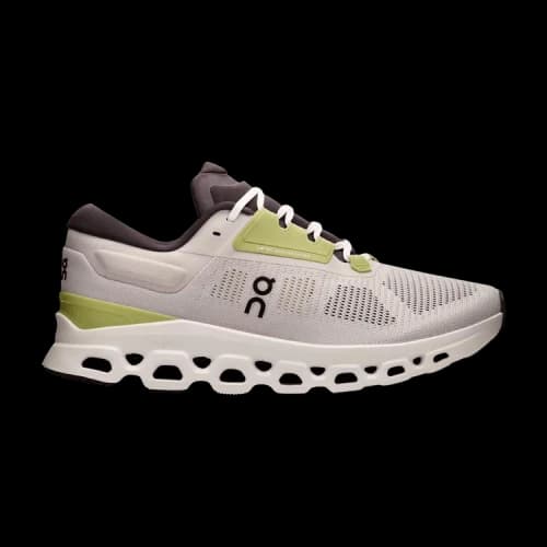 On Running Cloudstratus 3 Pearl Ivory