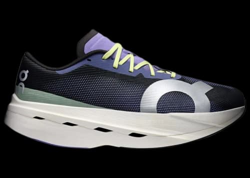 On Running Cloudboom Volt Black Juniper