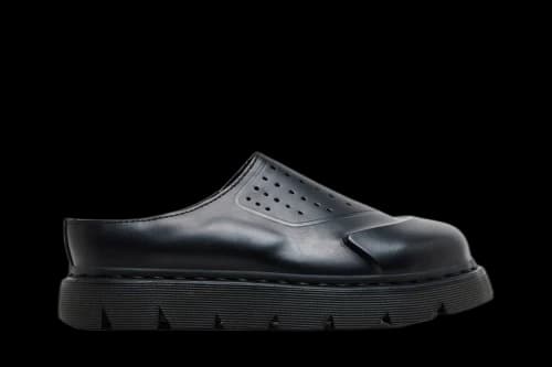 Dr. Martens Vent XX02 Mule Black