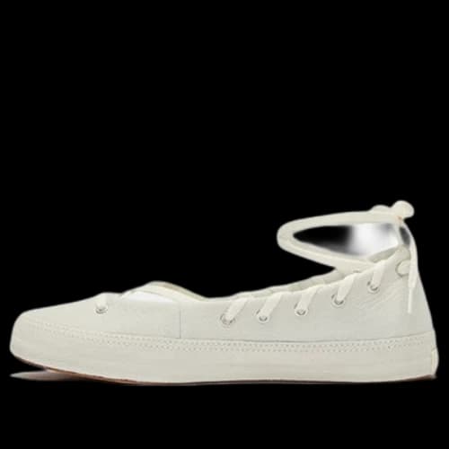 Converse Chuck Taylor All Star Lacing (Women's)