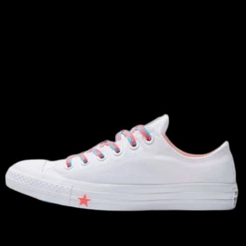 Converse Chuck Taylor All Star White ' (Women's)