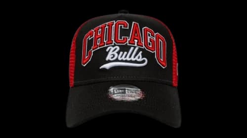 New Era Chicago Bulls Script EF Trucker Cap (SS25) Black