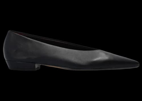 Bottega Veneta Almond Leather Ballet Flat Black (Women's)