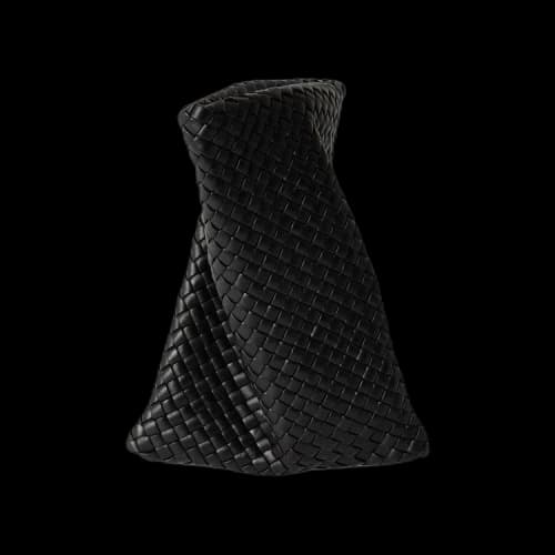 Bottega Veneta Twisted Quilted Clutch 'Black/Gold'